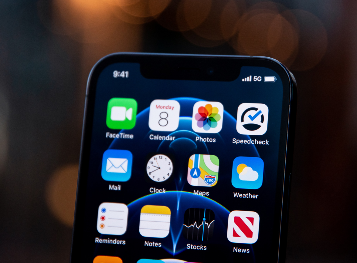 拖市镇苹果手机维修分享为什么 iPhone 12 在冬季会自动关机 